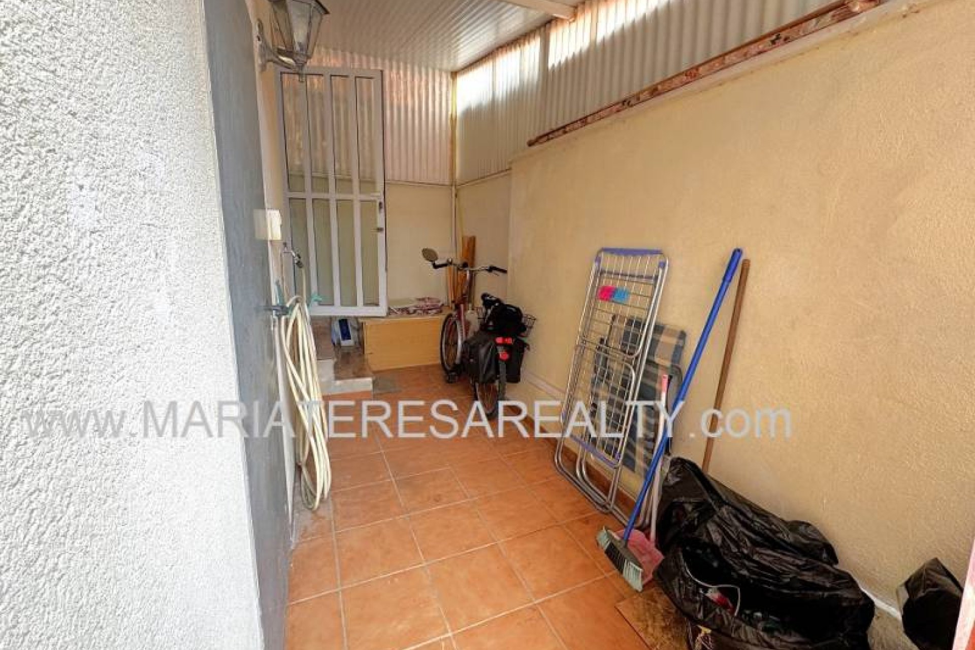 Resale - Townhouse -
Los Narejos - Urb. Oasis