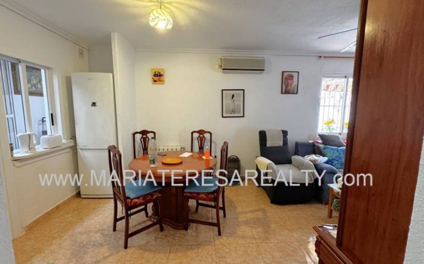 Resale - Townhouse -
Los Narejos - Urb. Oasis