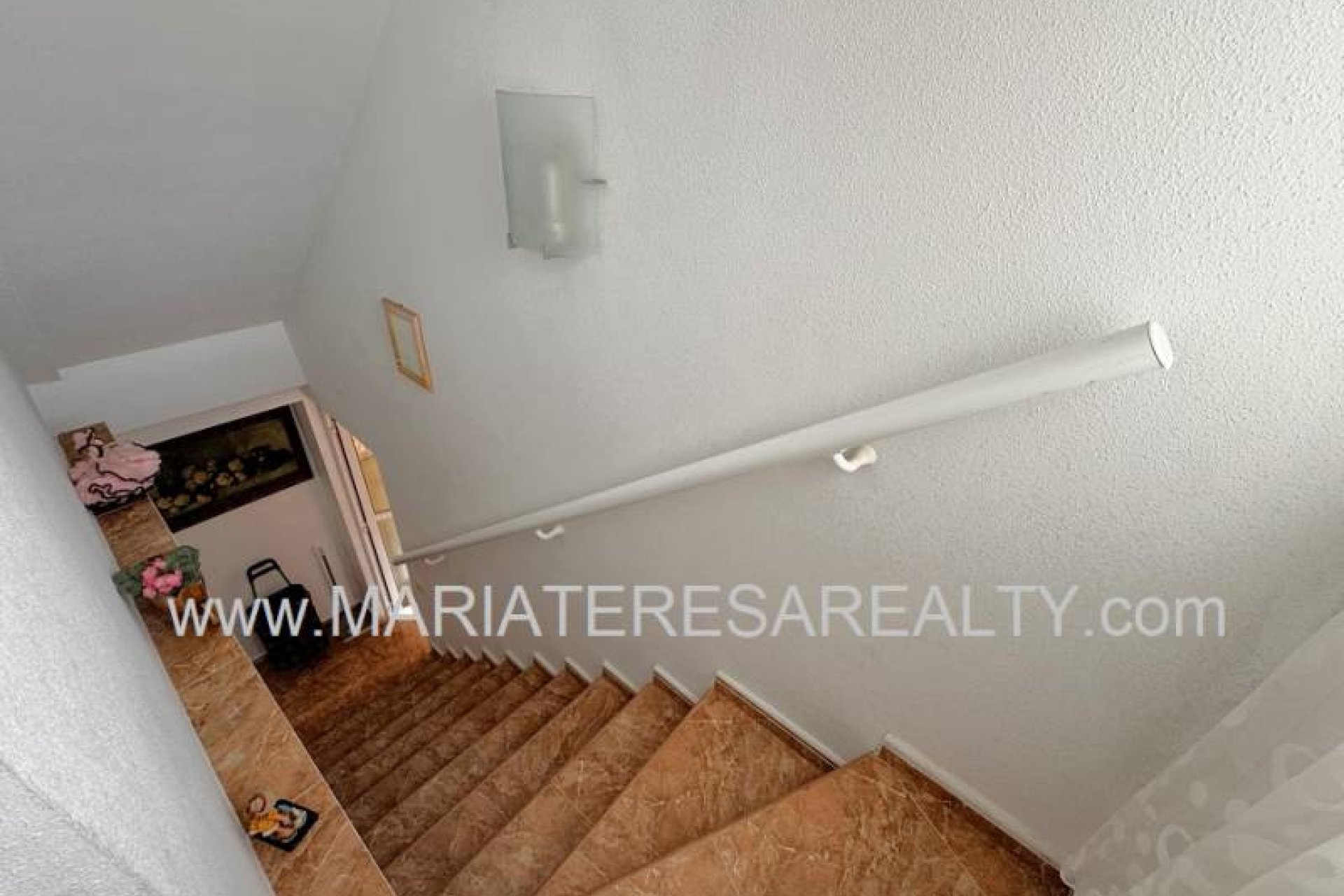 Resale - Townhouse -
Los Narejos - Urb. Oasis