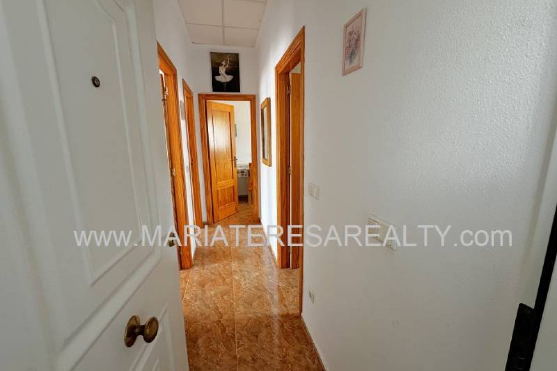 Resale - Townhouse -
Los Narejos - Urb. Oasis