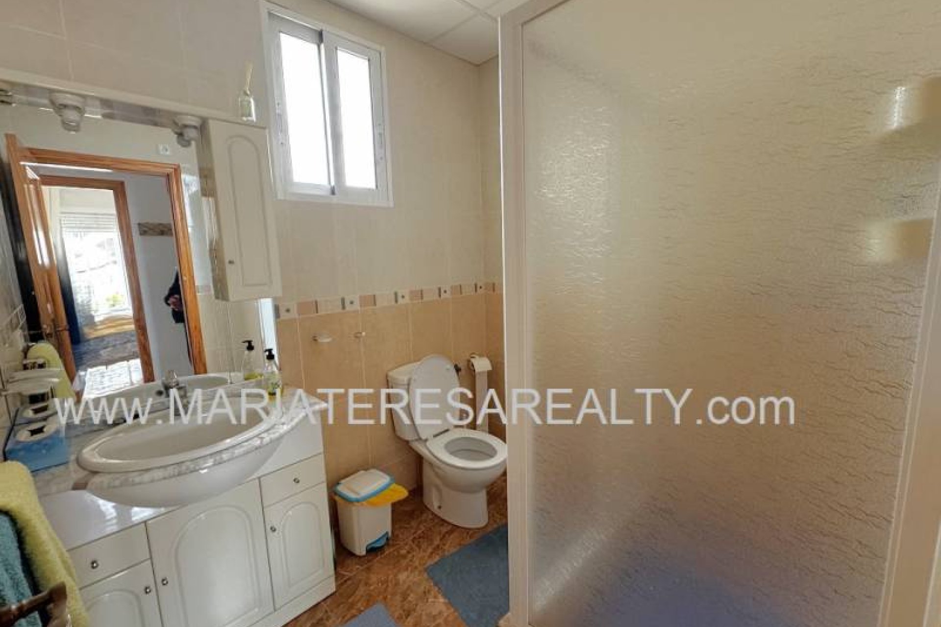 Resale - Townhouse -
Los Narejos - Urb. Oasis