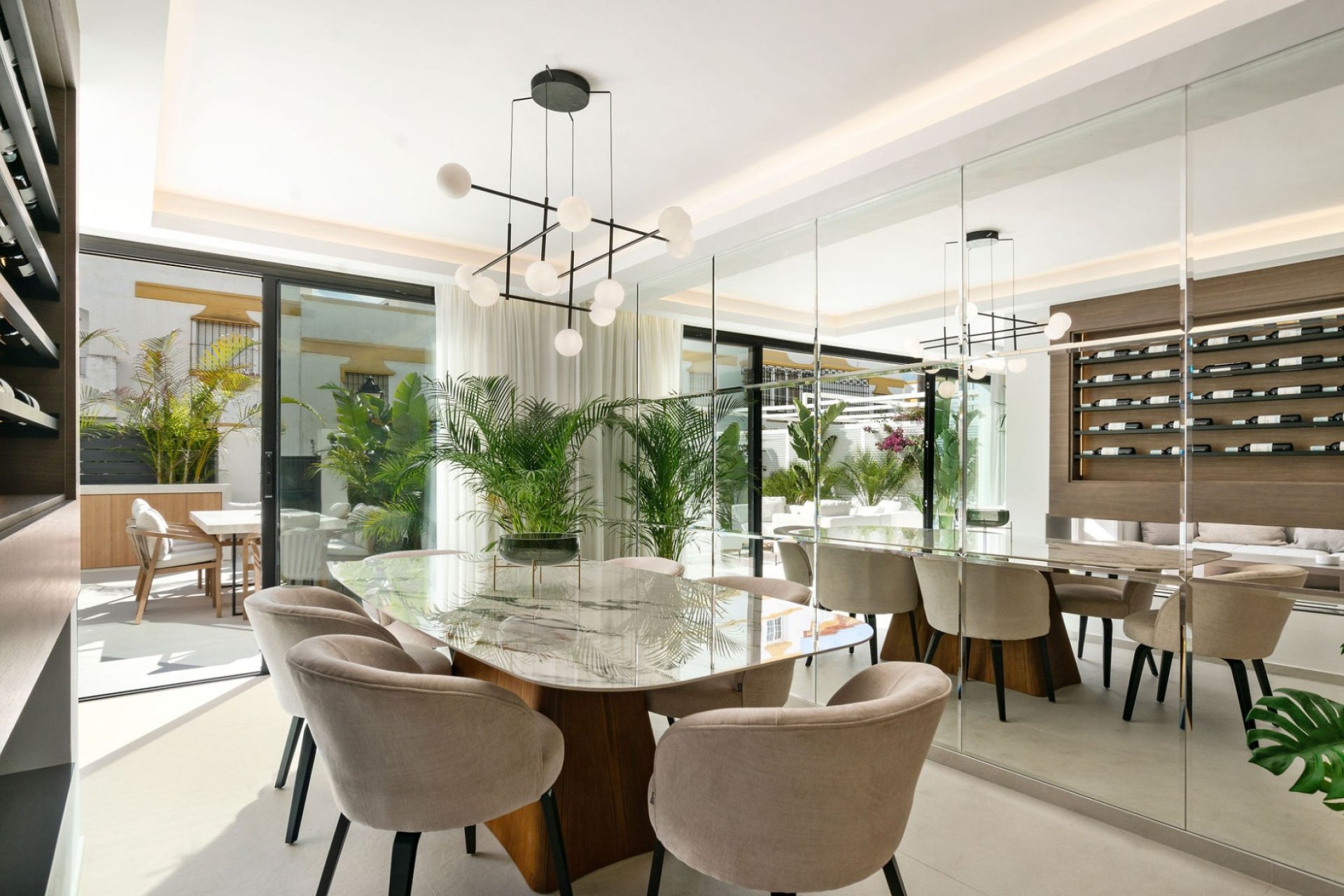 Resale - Townhouse -
Marbella - Golden Mile