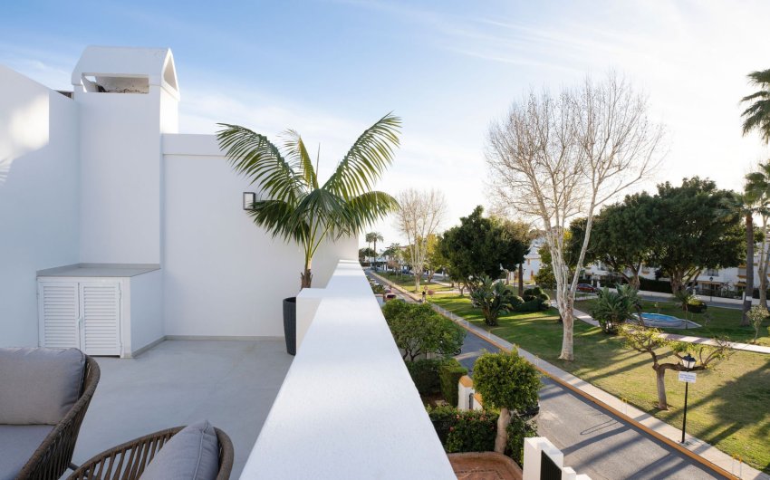 Resale - Townhouse -
Marbella - Golden Mile