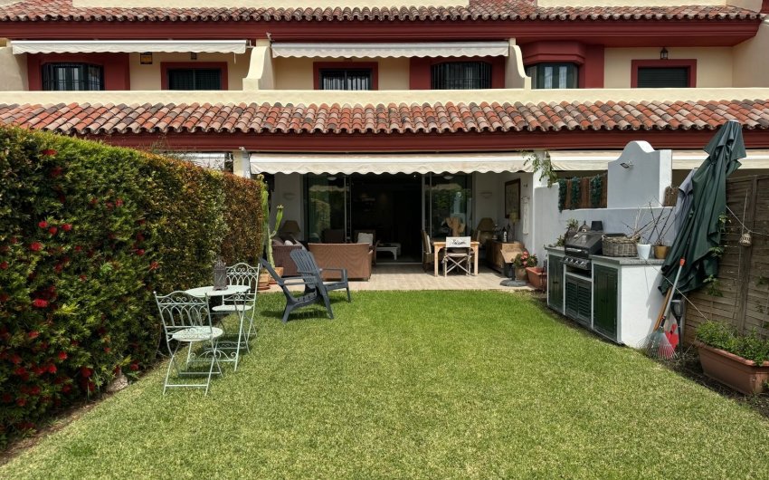 Resale - Townhouse -
Marbella - Golden Mile