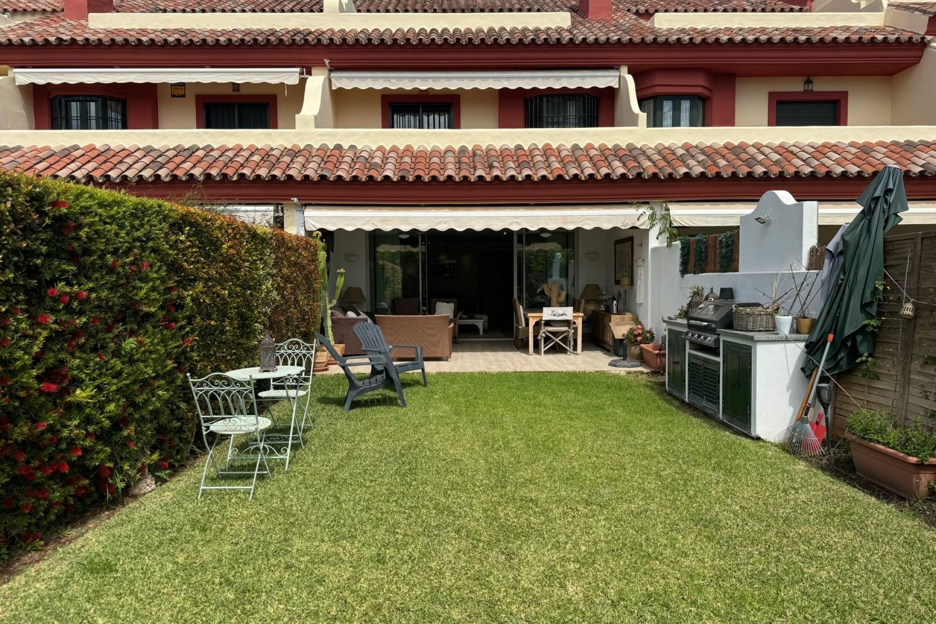 Resale - Townhouse -
Marbella - Golden Mile