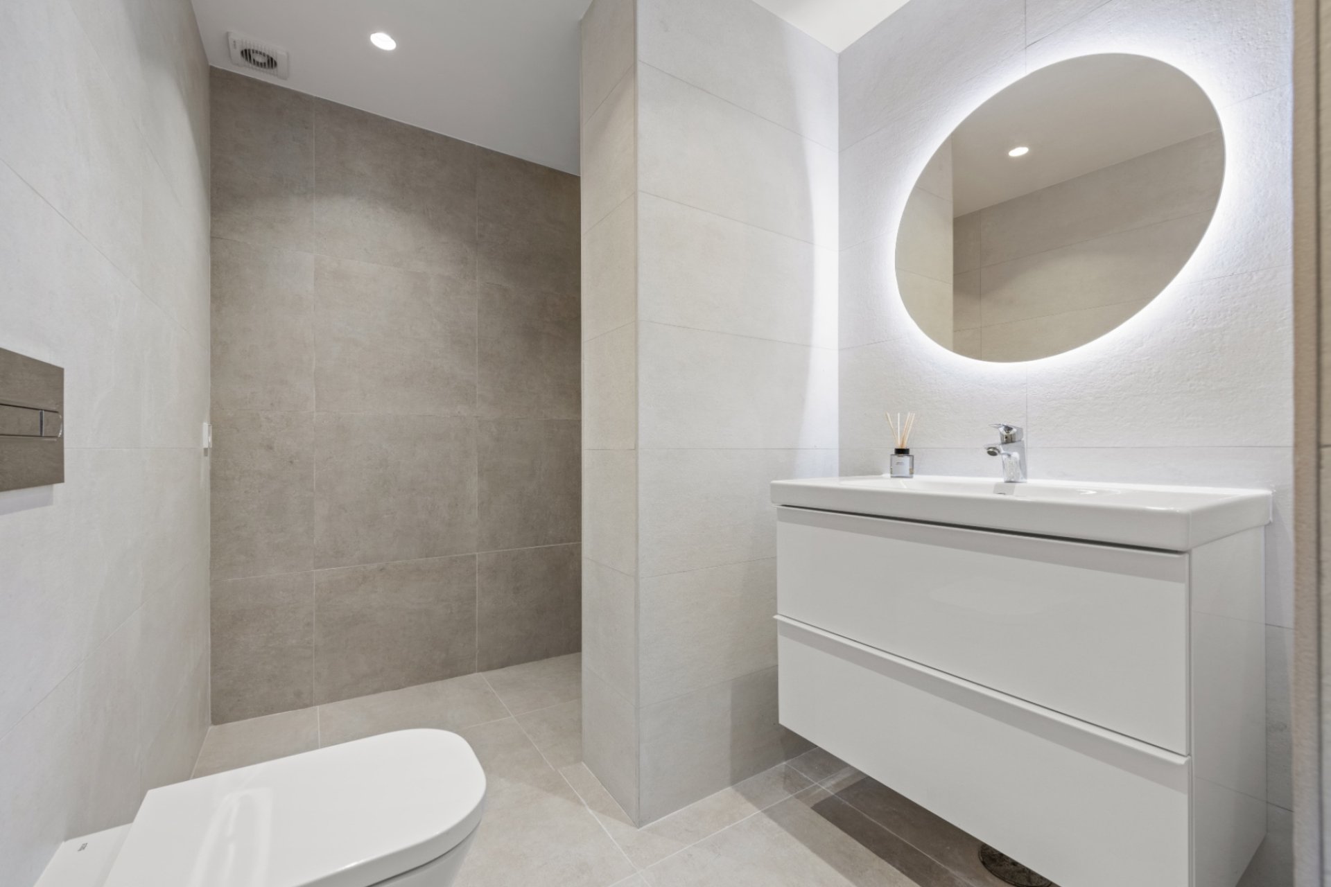 Resale - Townhouse -
Marbella - Nueva Andalucía