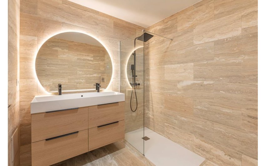 Resale - Townhouse -
Marbella - Puerto Banús