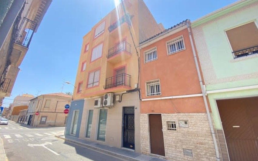 Resale - Townhouse -
Novelda