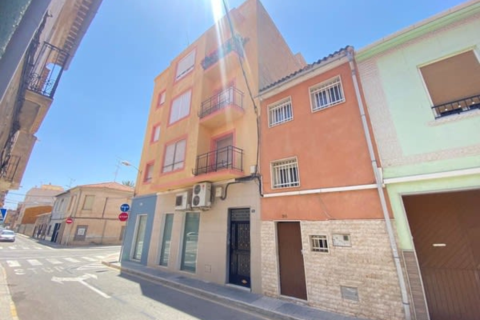 Resale - Townhouse -
Novelda