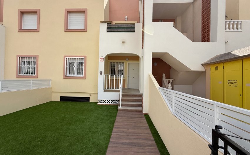 Resale - Townhouse -
Orihuela Costa - Cabo Roig
