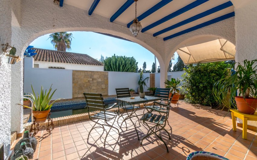 Resale - Townhouse -
Orihuela Costa - Campoamor