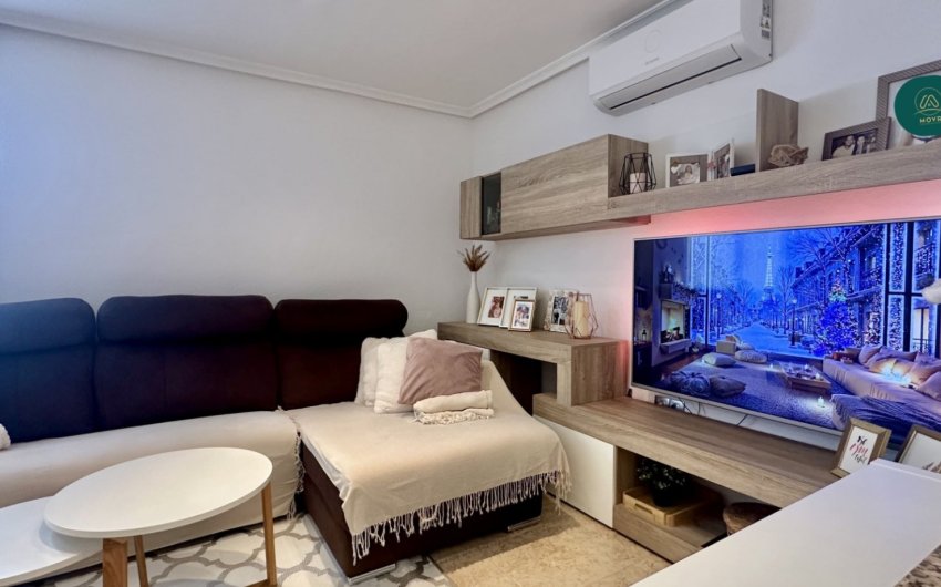 Resale - Townhouse -
Orihuela Costa - La Florida