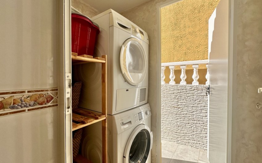 Resale - Townhouse -
Orihuela Costa - La Florida