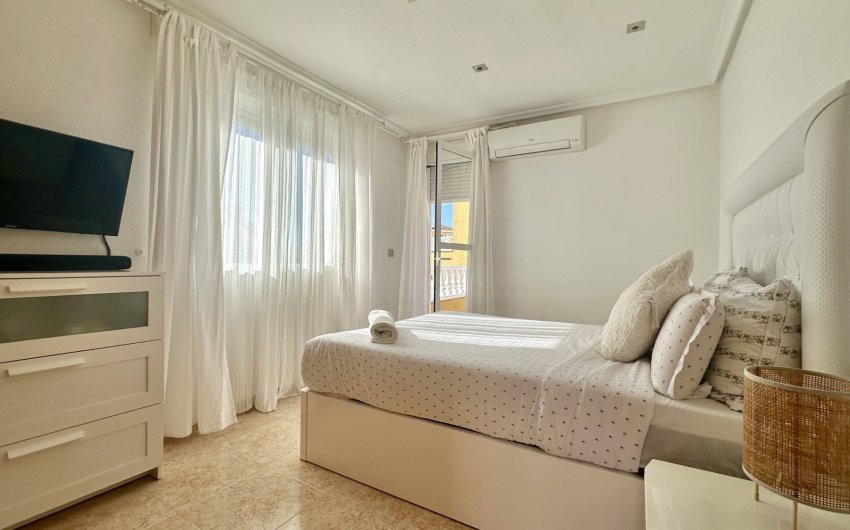 Resale - Townhouse -
Orihuela Costa - La Florida