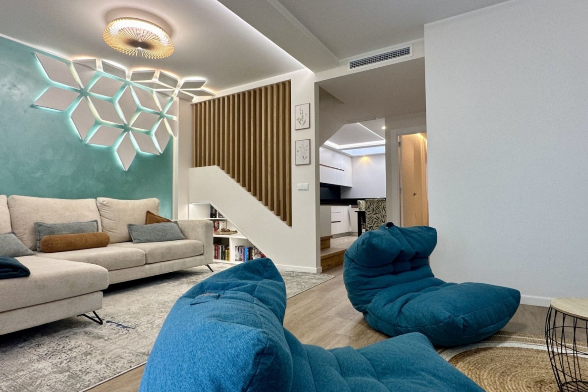 Resale - Townhouse -
Orihuela Costa - La Florida