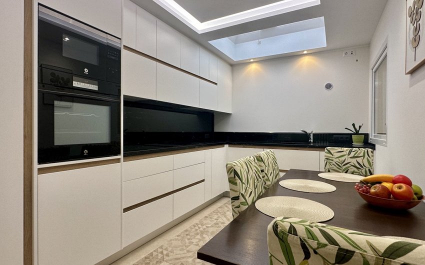 Resale - Townhouse -
Orihuela Costa - La Florida