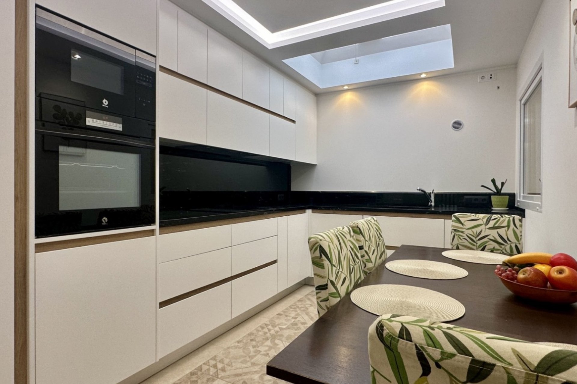 Resale - Townhouse -
Orihuela Costa - La Florida