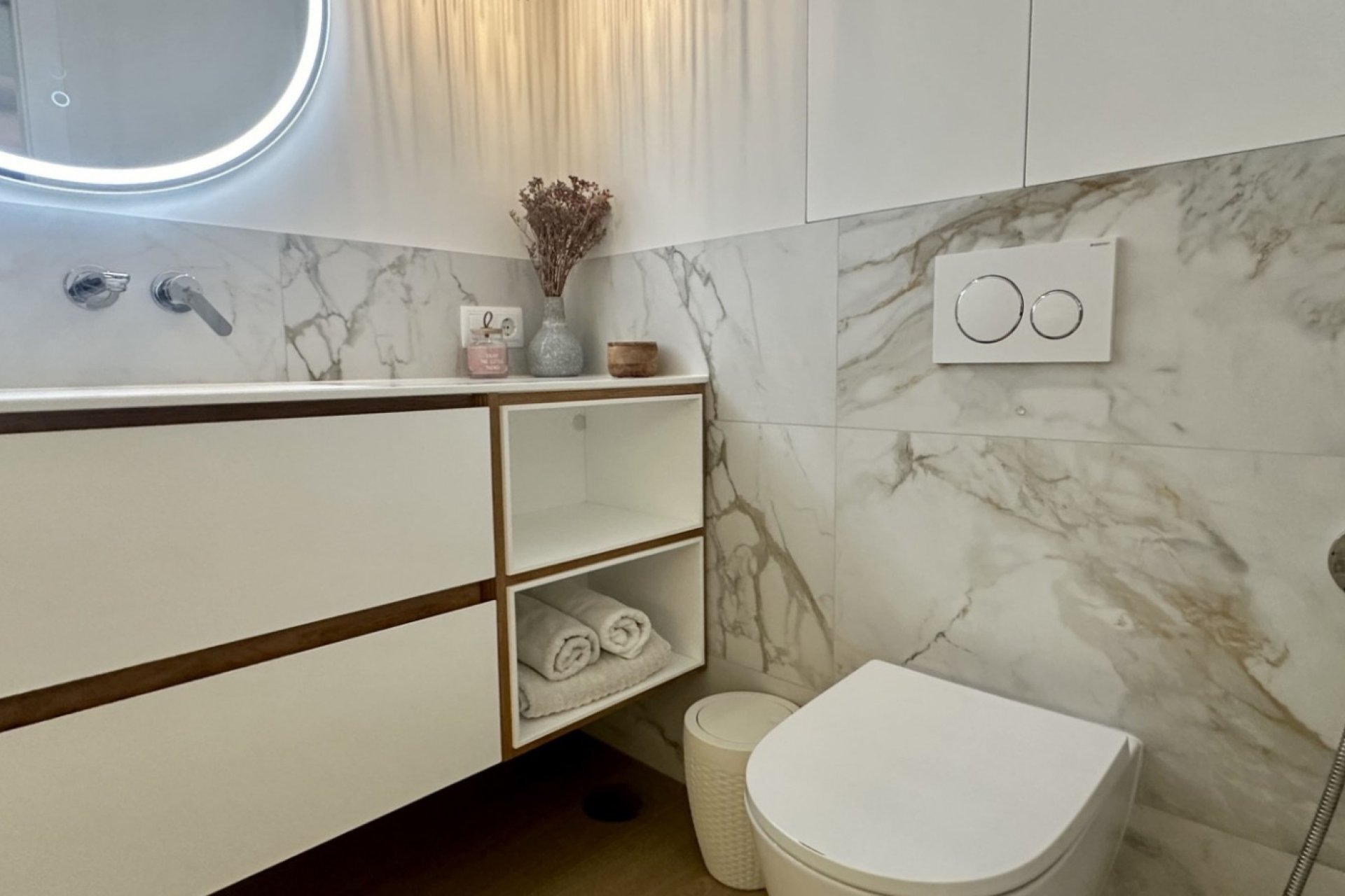 Resale - Townhouse -
Orihuela Costa - La Florida