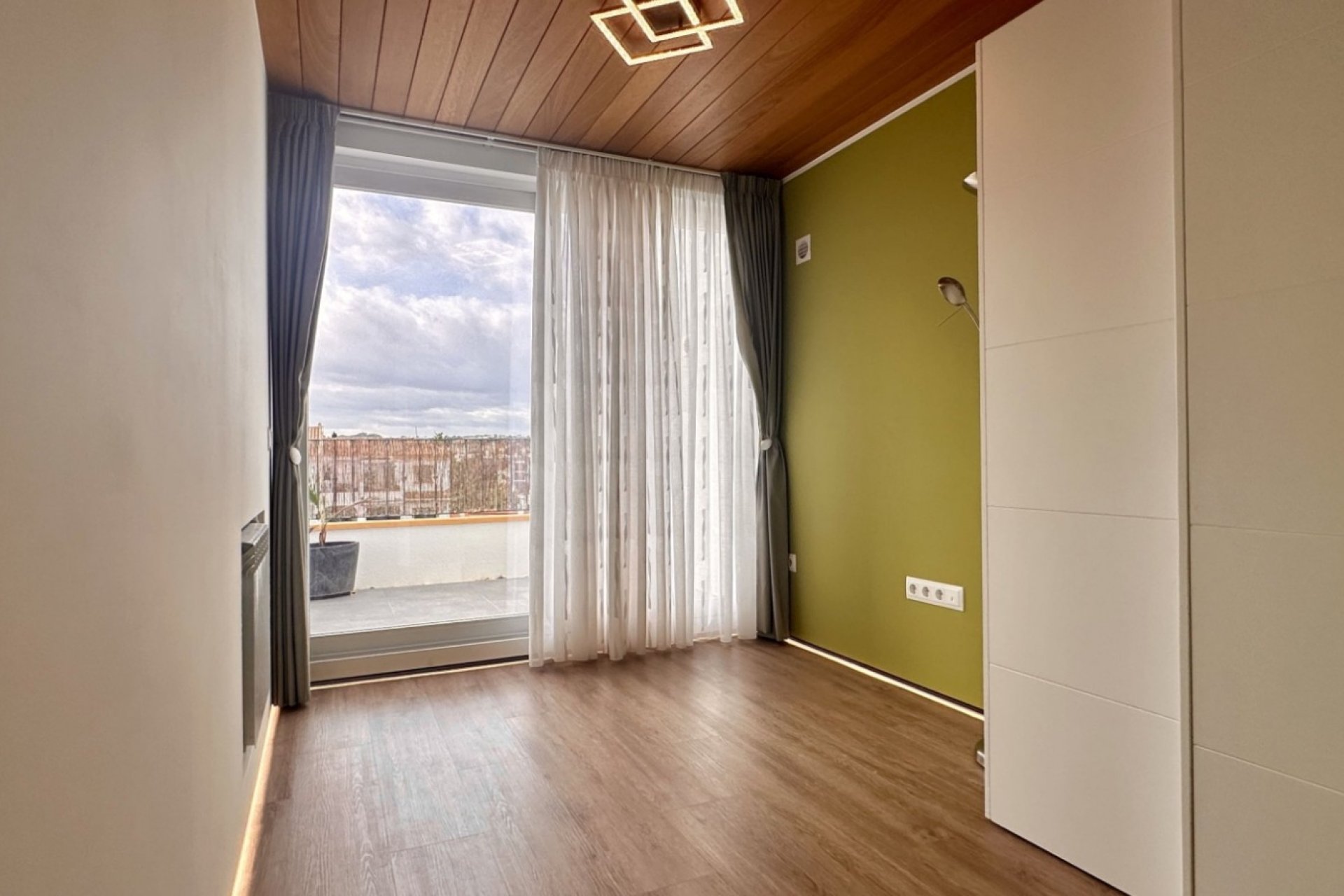 Resale - Townhouse -
Orihuela Costa - La Florida