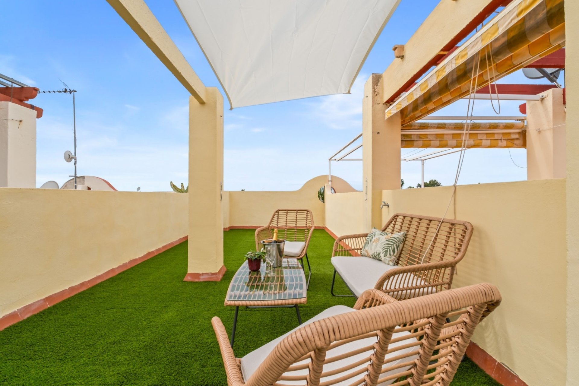Resale - Townhouse -
Orihuela Costa - La Florida