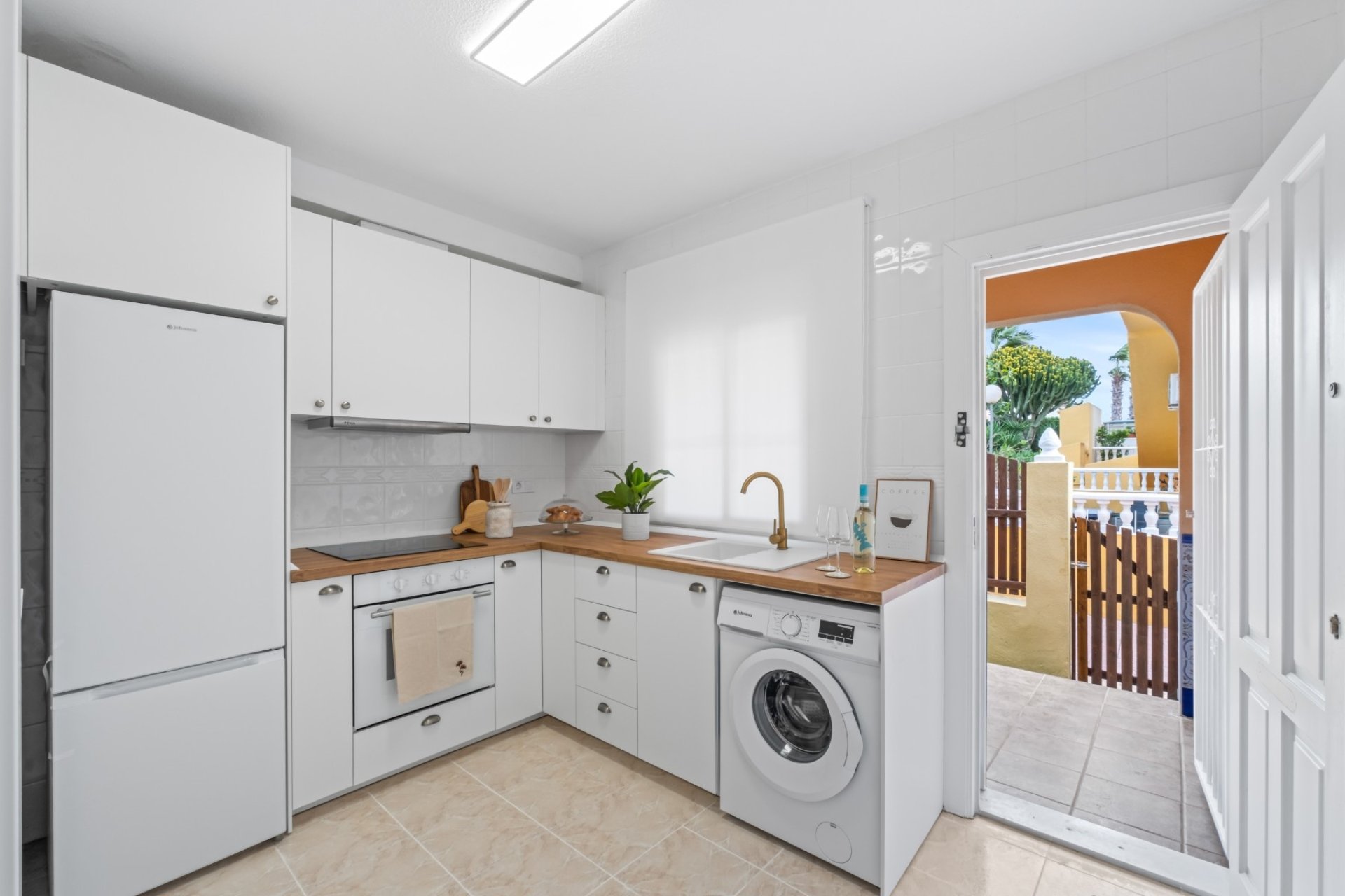 Resale - Townhouse -
Orihuela Costa - La Florida