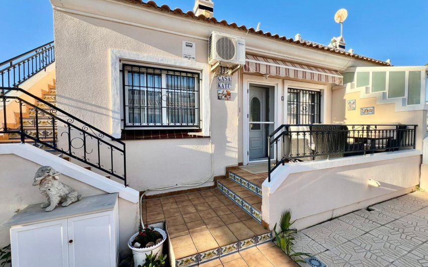 Resale - Townhouse -
Orihuela Costa - La Zenia