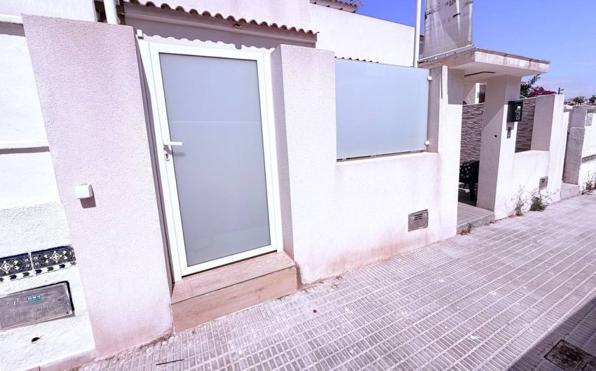 Resale - Townhouse -
Orihuela Costa - Las Filipinas