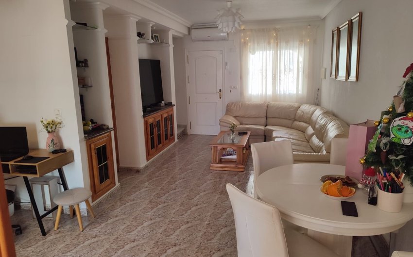 Resale - Townhouse -
Orihuela Costa - Las Filipinas