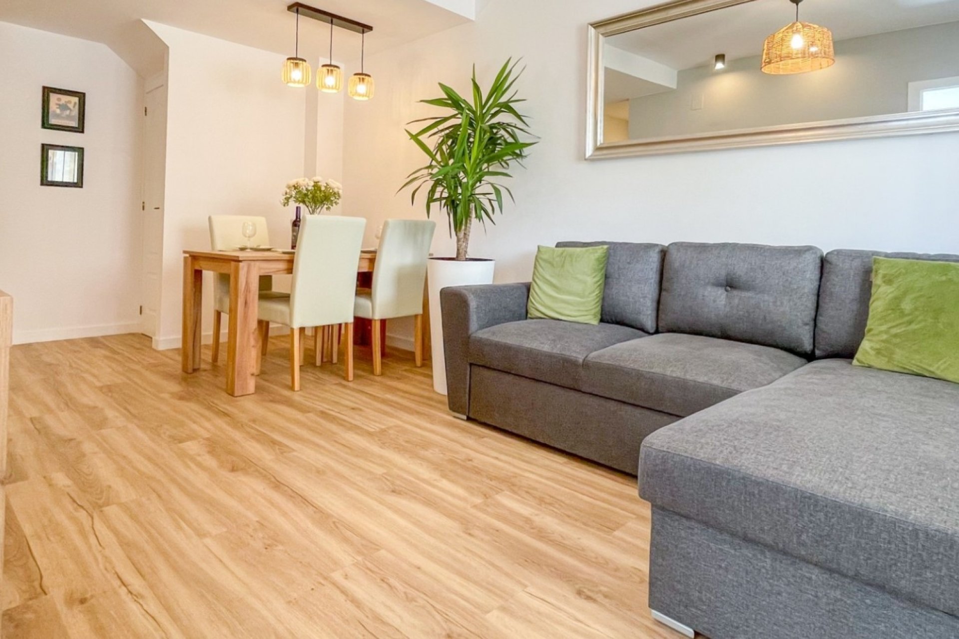 Resale - Townhouse -
Orihuela Costa - Los Altos *