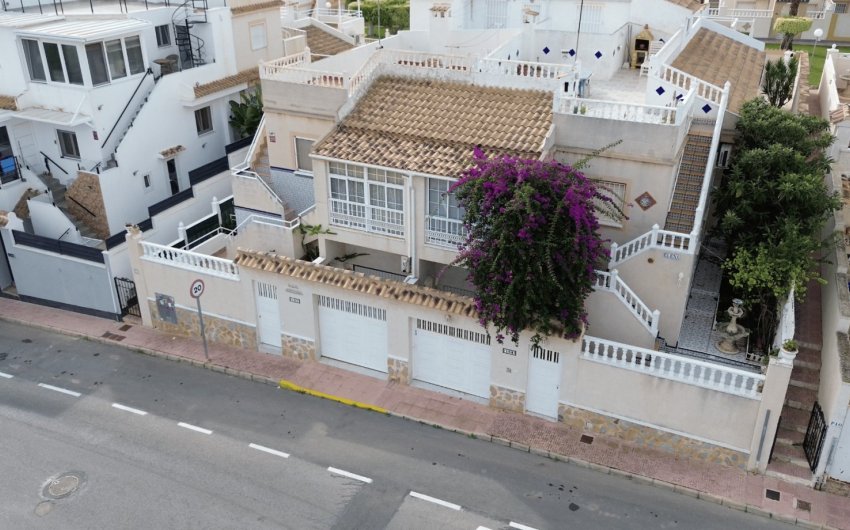 Resale - Townhouse -
Orihuela Costa - Los Altos