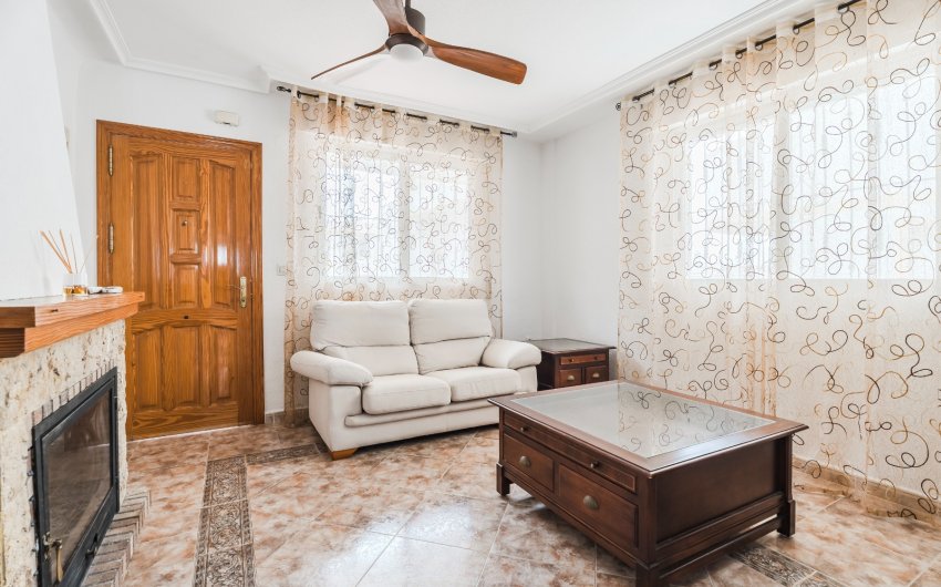 Resale - Townhouse -
Orihuela Costa - Los Altos