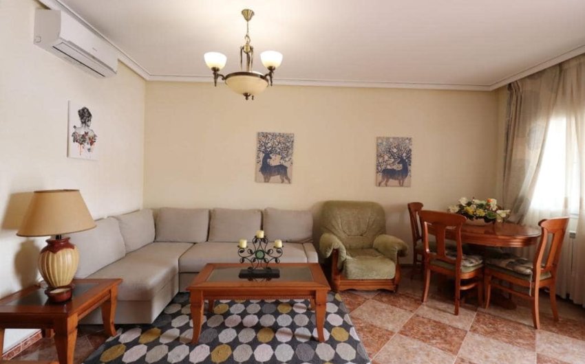 Resale - Townhouse -
Orihuela Costa - Los Altos