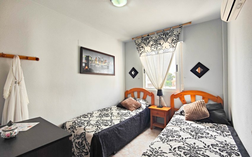 Resale - Townhouse -
Orihuela Costa - Los Altos