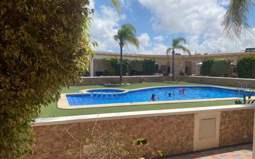 Resale - Townhouse -
Orihuela Costa - Mil Palmeras