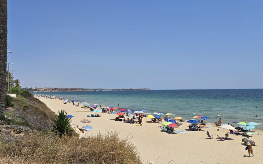 Resale - Townhouse -
Orihuela Costa - Mil Palmeras