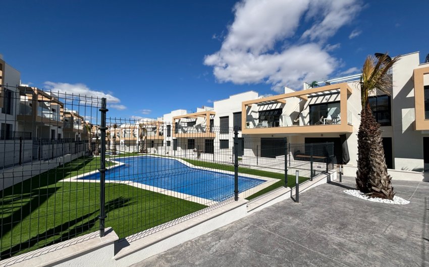 Resale - Townhouse -
Orihuela Costa - Pau 26