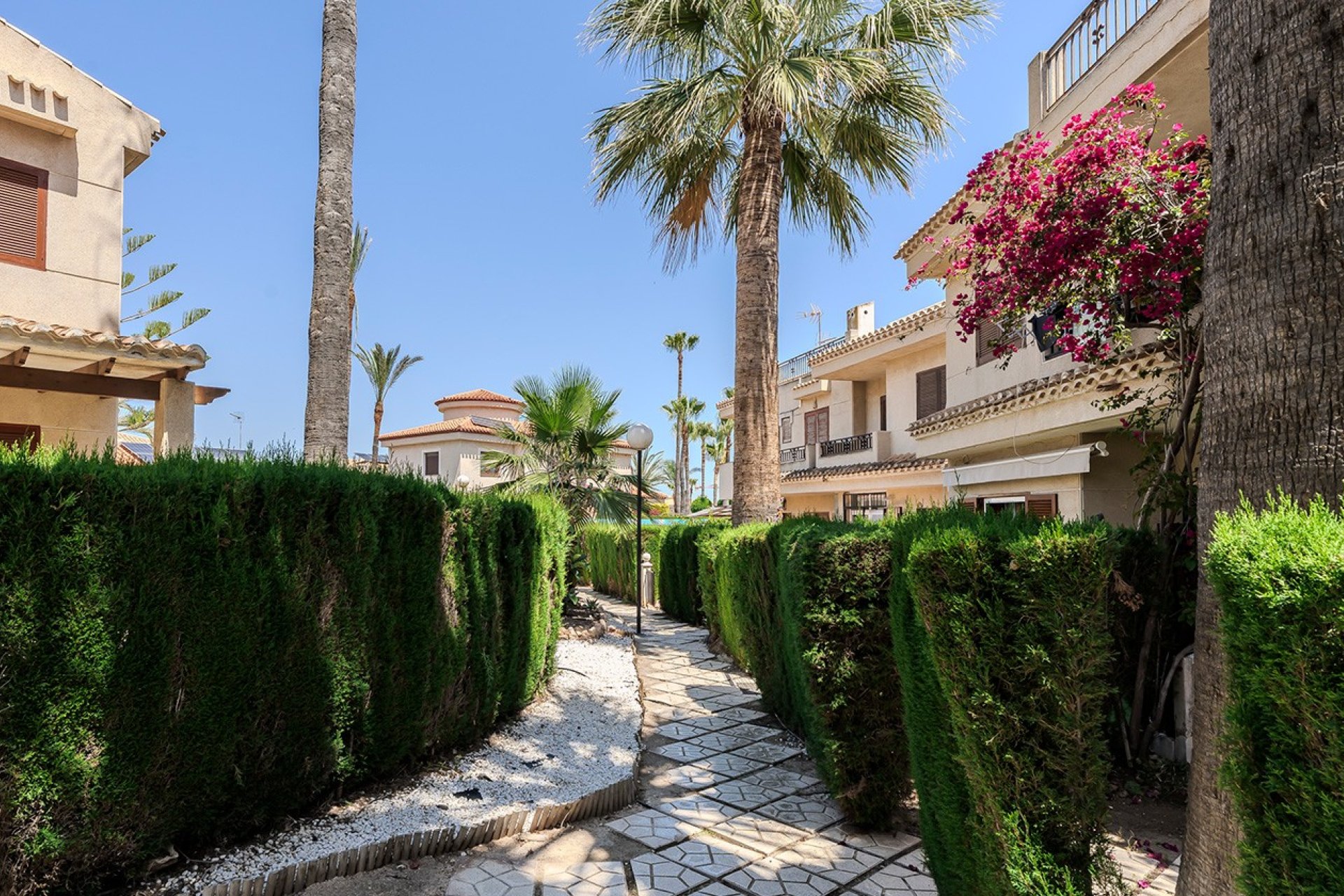 Resale - Townhouse -
Orihuela Costa - Playa Flamenca