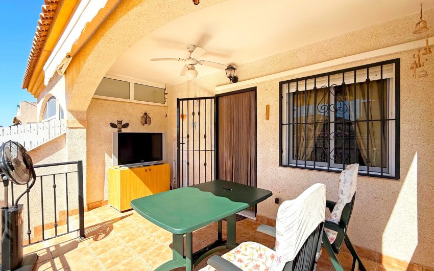 Resale - Townhouse -
Orihuela Costa - Playa Flamenca