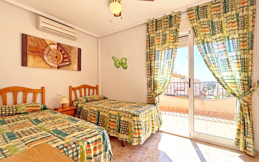 Resale - Townhouse -
Orihuela Costa - Playa Flamenca