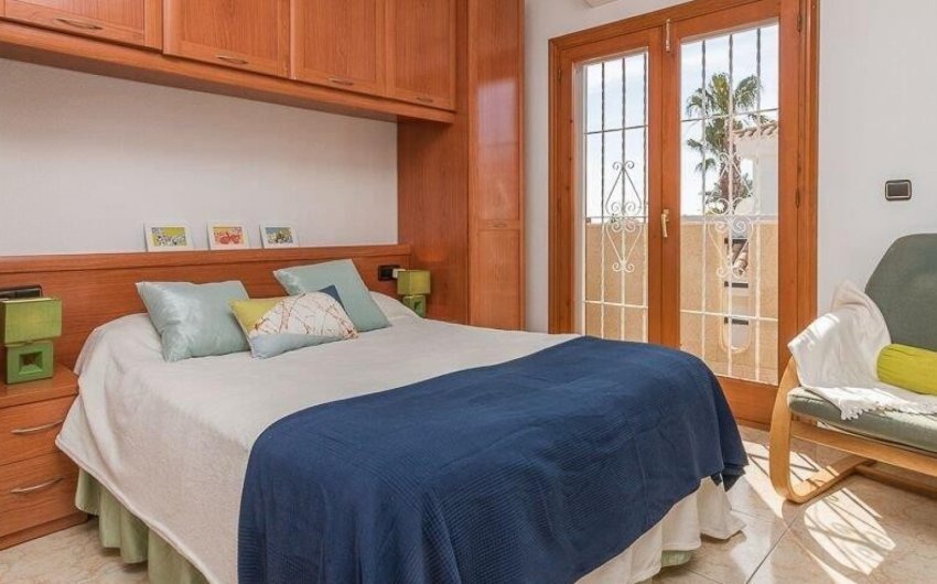 Resale - Townhouse -
Orihuela Costa - Playa Flamenca