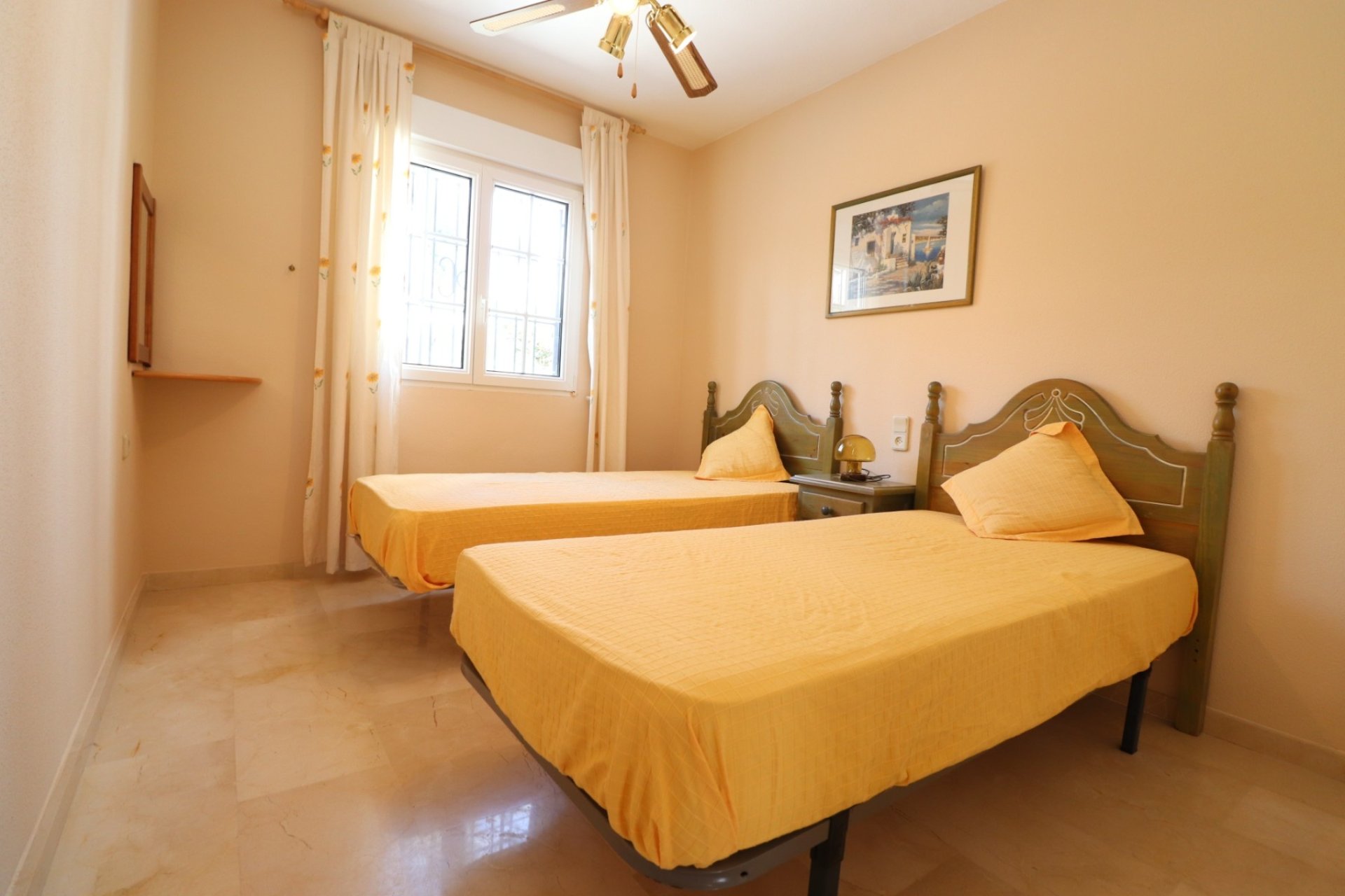 Resale - Townhouse -
Orihuela Costa - Villamartín