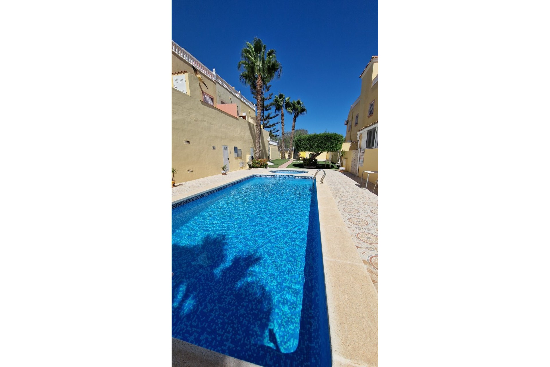 Resale - Townhouse -
Orihuela Costa - Villamartín