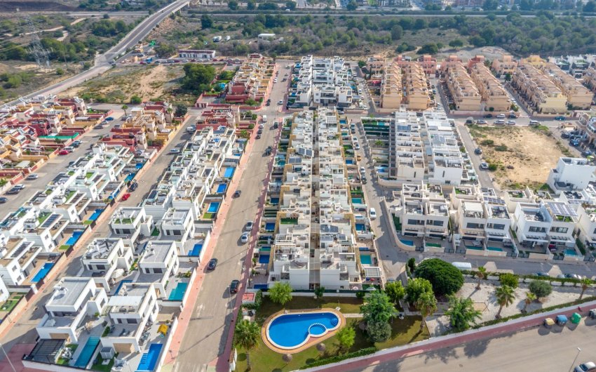 Resale - Townhouse -
Orihuela Costa - Villamartín