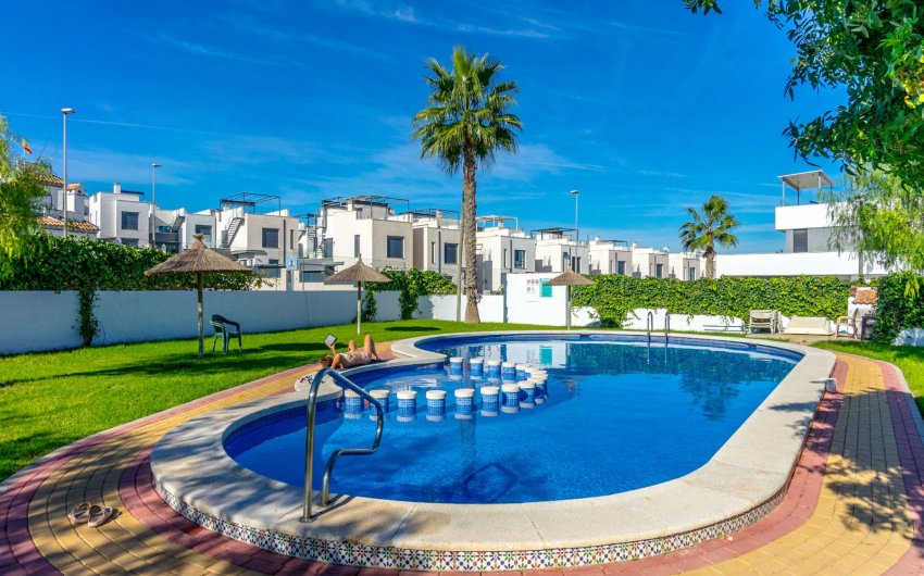 Resale - Townhouse -
Orihuela Costa - Villamartín