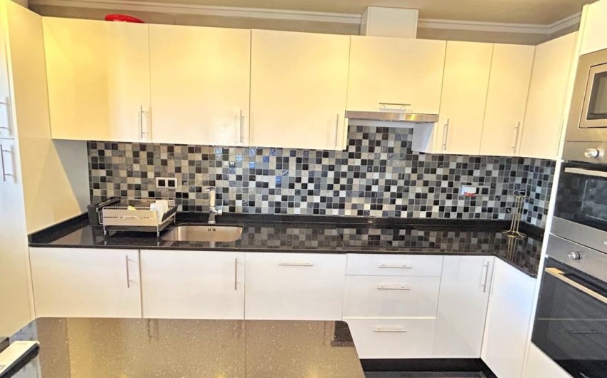 Resale - Townhouse -
Orihuela Costa - Villamartín