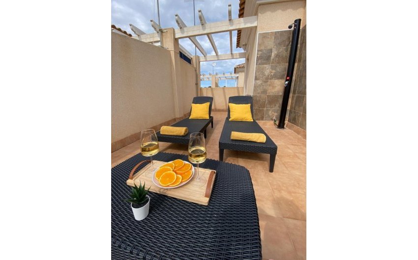 Resale - Townhouse -
Orihuela Costa - Villamartín