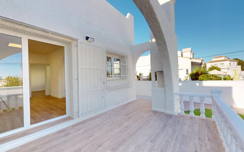 Resale - Townhouse -
Orihuela Costa - Villamartín