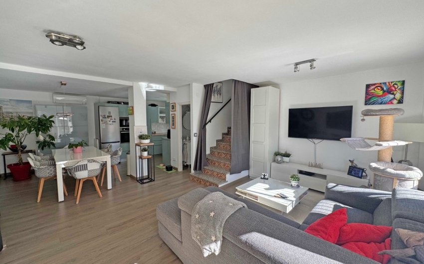 Resale - Townhouse -
Orihuela Costa - Villamartín