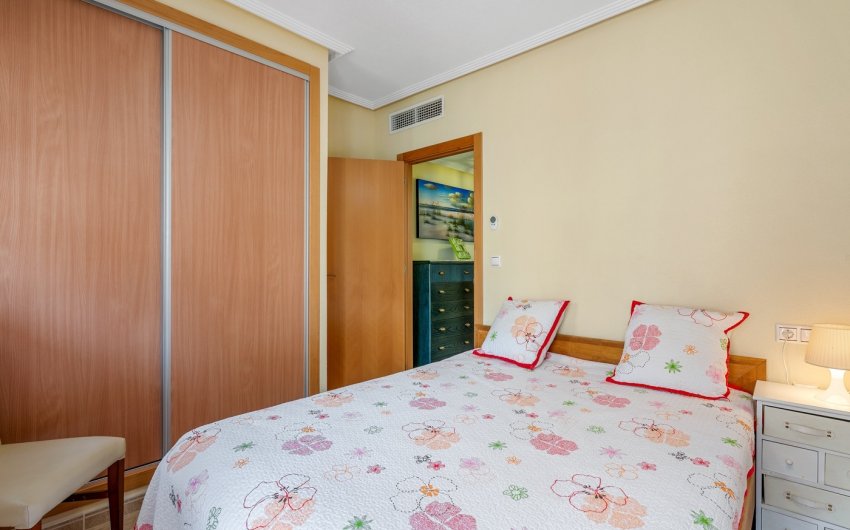 Resale - Townhouse -
Orihuela Costa - Villamartín