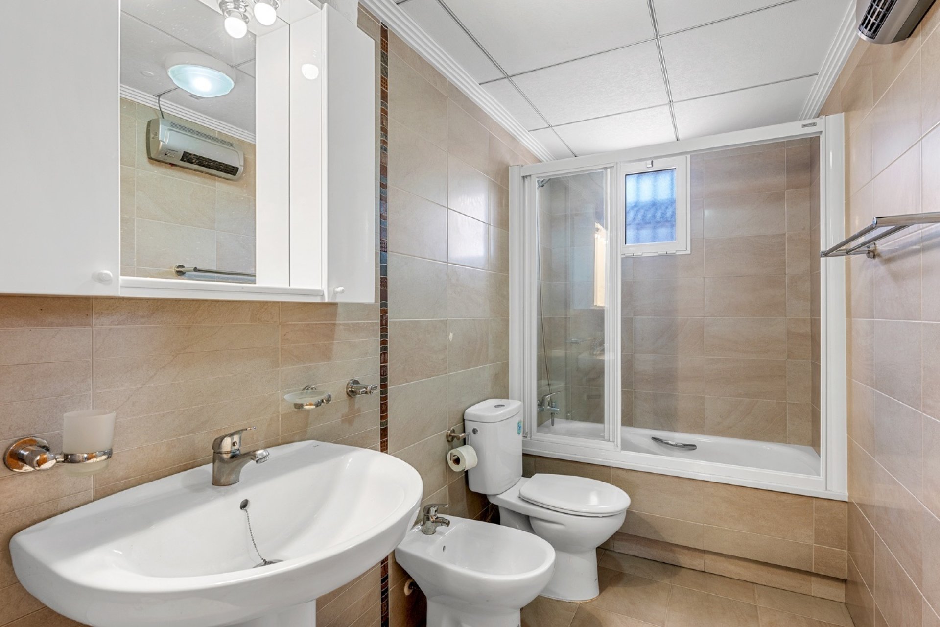 Resale - Townhouse -
Orihuela Costa - Villamartín